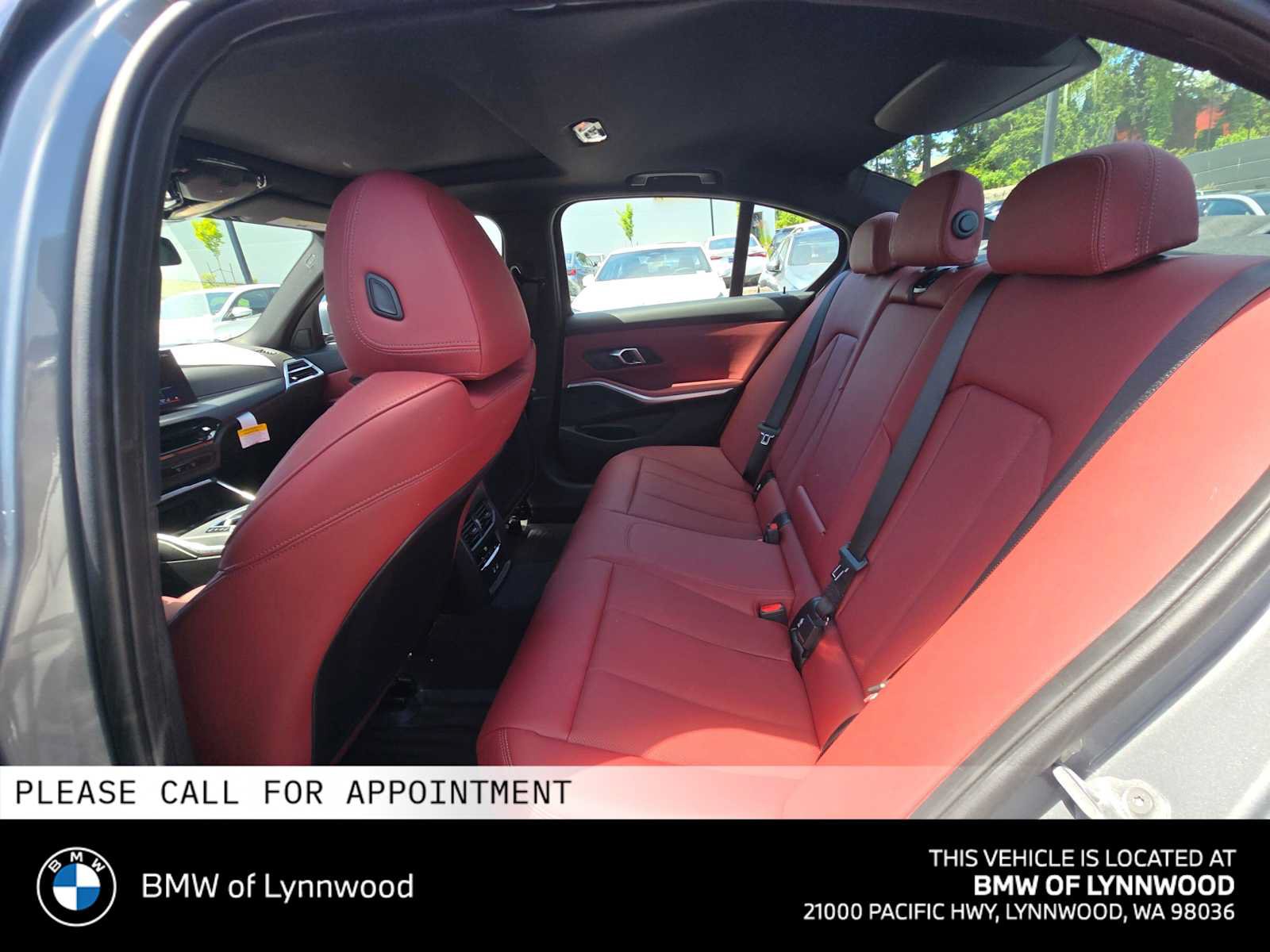 New 2026 BMW 330i xDrive Sedan w/ Convenience Package AWD/4WD image 16