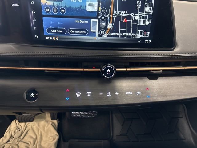 Certified 2025 Nissan Ariya AWD image 23