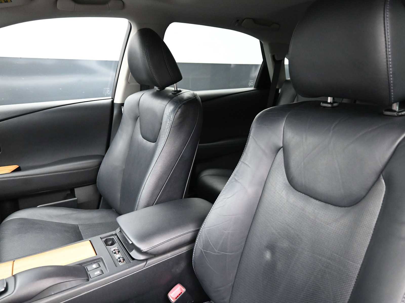 Used 2014 Lexus RX 450h FWD image 11