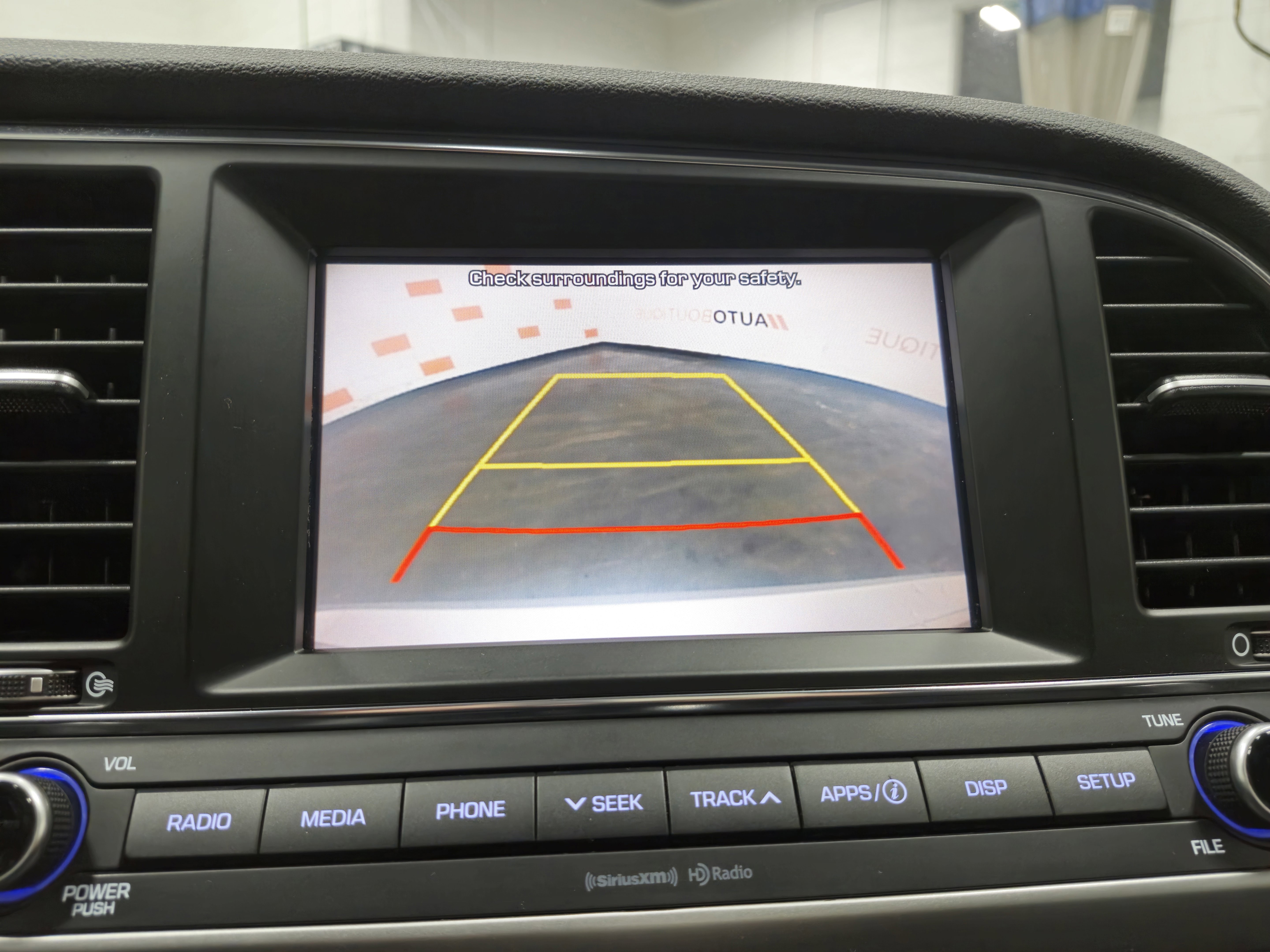 Used 2018 Hyundai Elantra SEL image 2