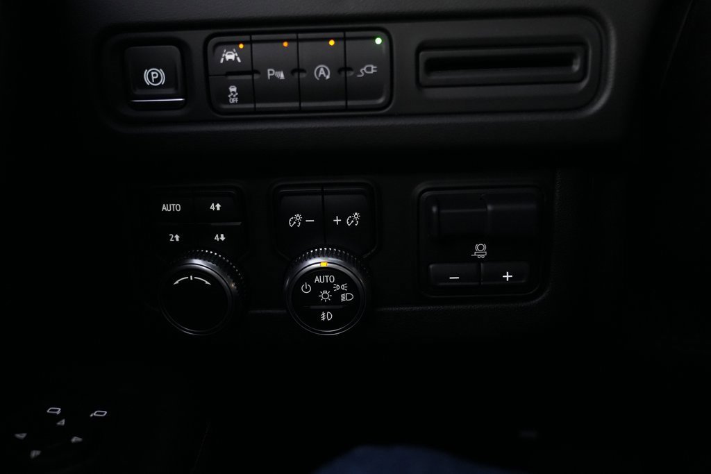 Used 2021 GMC Yukon XL SLT w/ SLT Luxury Plus Package image 53