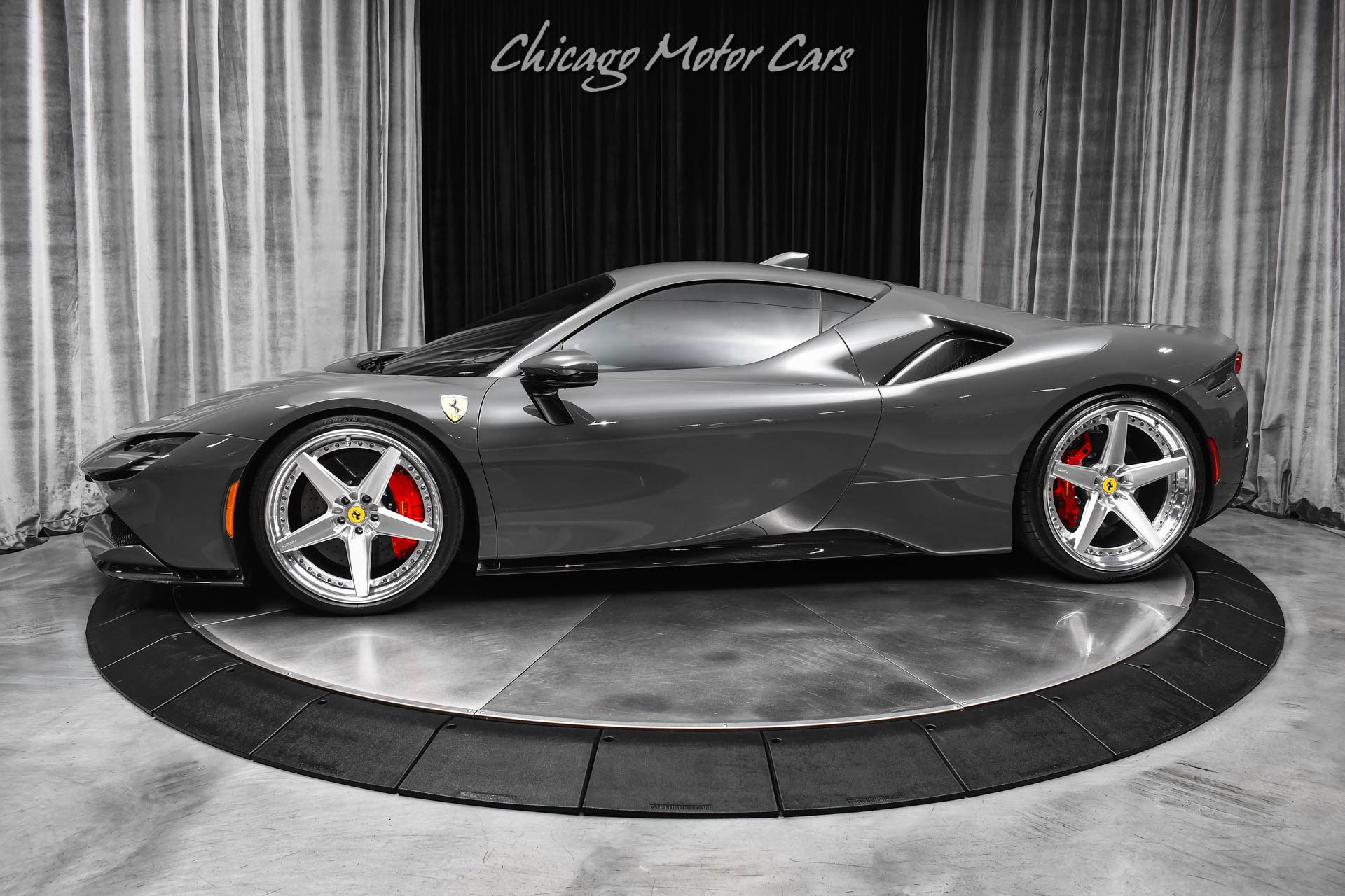 Used 2021 Ferrari SF90 Stradale image 1