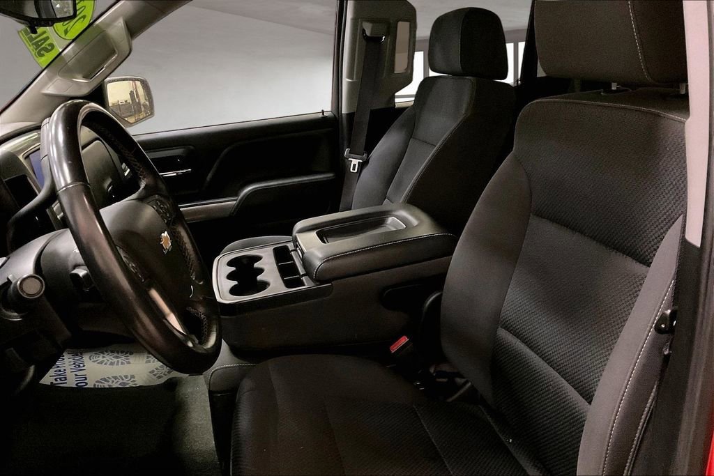 Used 2017 Chevrolet Silverado 1500 LT w/ All Star Edition AWD/4WD image 27