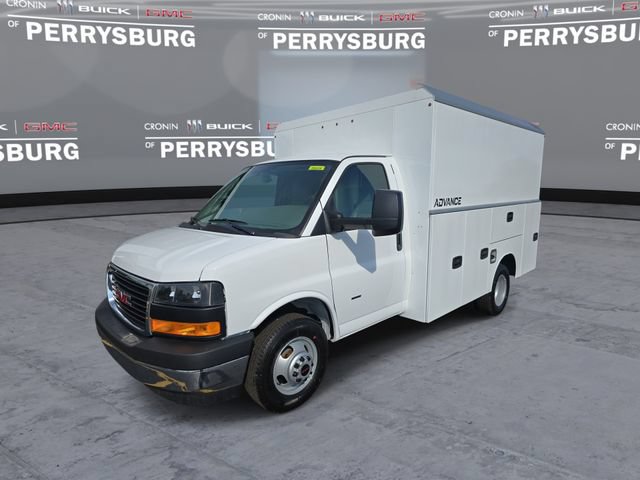 New 2026 GMC Savana 3500 w/ Power Convenience Package RWD image 1