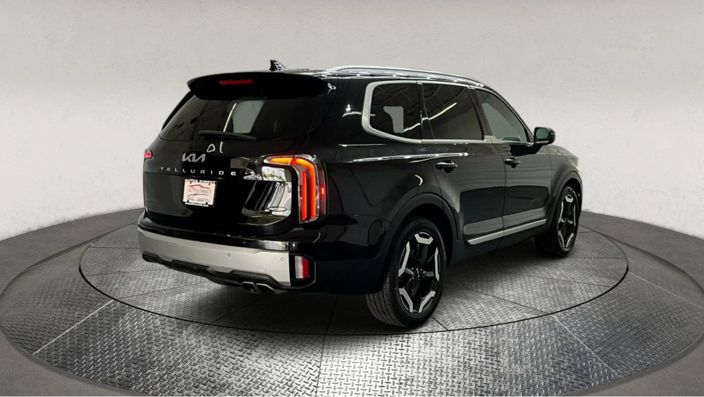 Used 2024 Kia Telluride EX image 8