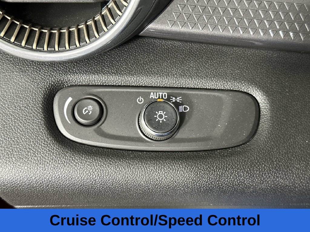 Certified 2024 Chevrolet Trax ACTIV w/ Sunroof Package FWD image 21