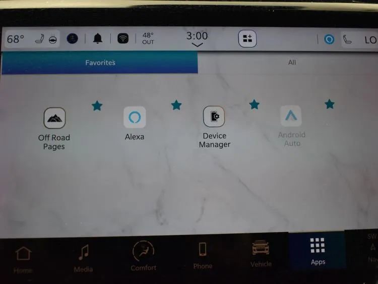 Used 2024 Jeep Grand Cherokee Limited image 32