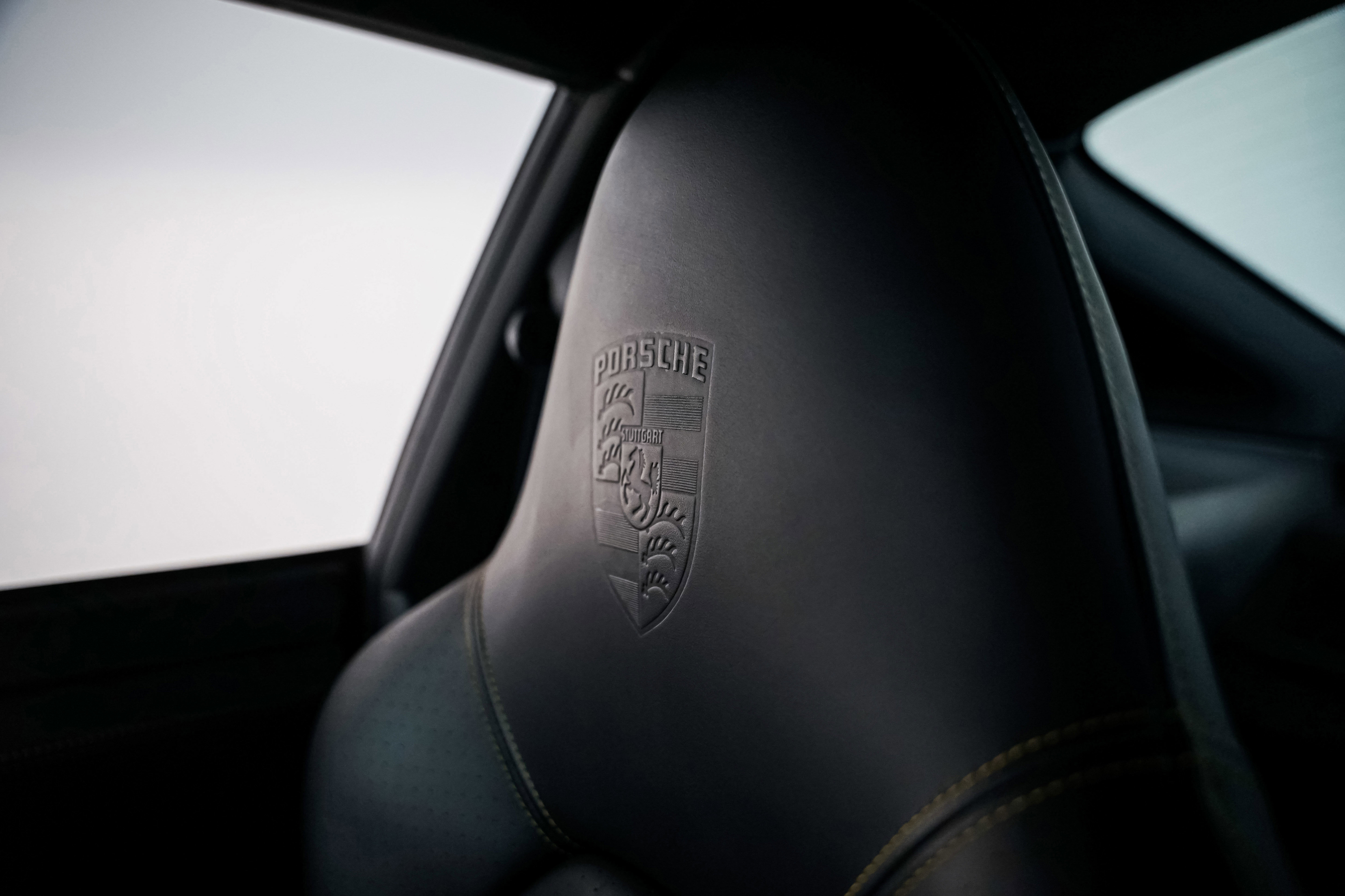 Used 2004 Porsche 911 GT3 image 21