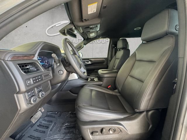 Used 2023 Chevrolet Tahoe Z71 w/ Luxury Package AWD/4WD image 19