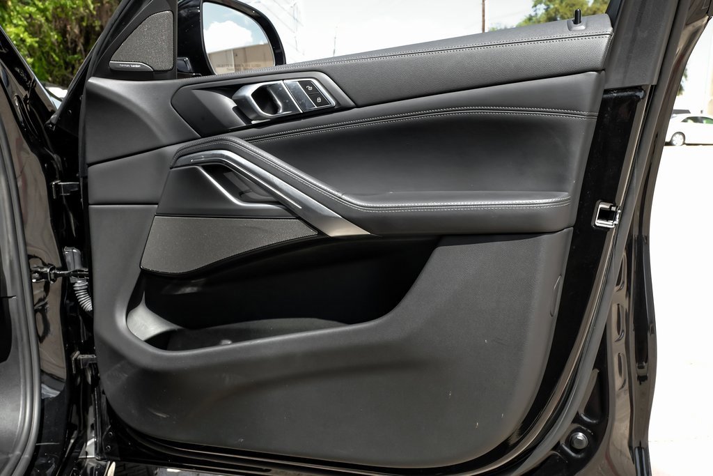 Used 2023 BMW X6 xDrive40i w/ M Sport Package image 50