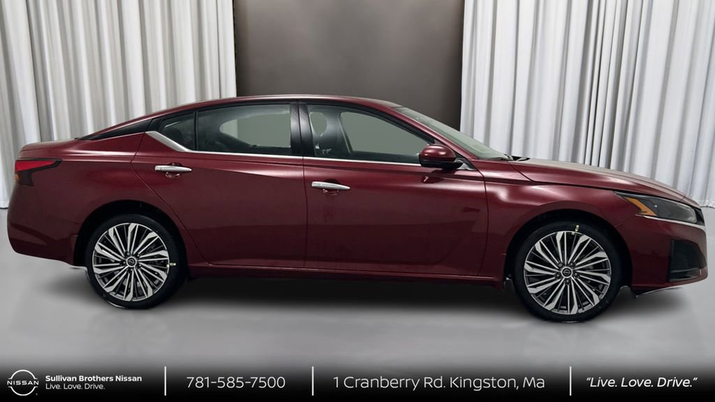 New 2025 Nissan Altima 2.5 SL image 4