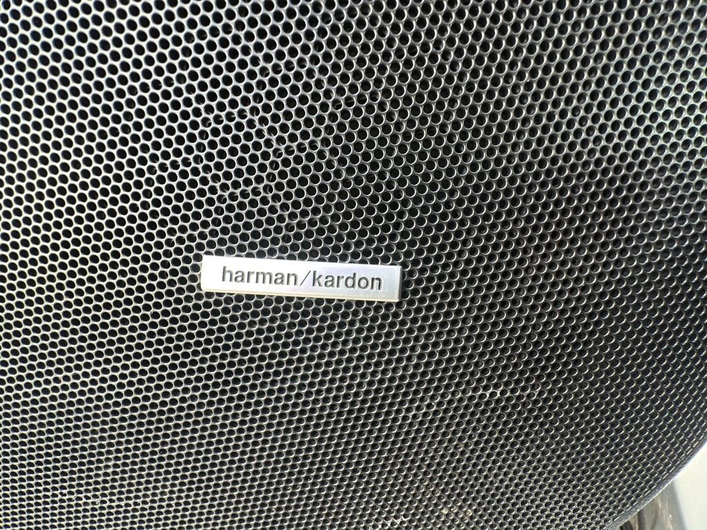 Used 2020 Subaru Forester Limited w/ Popular Package #3 image 12