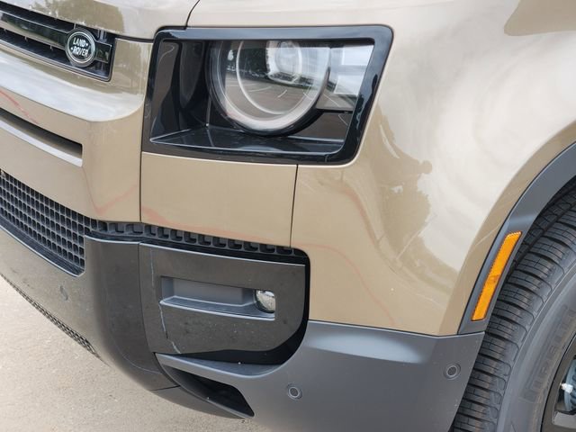 New 2026 Land Rover Defender 110 S AWD/4WD image 5