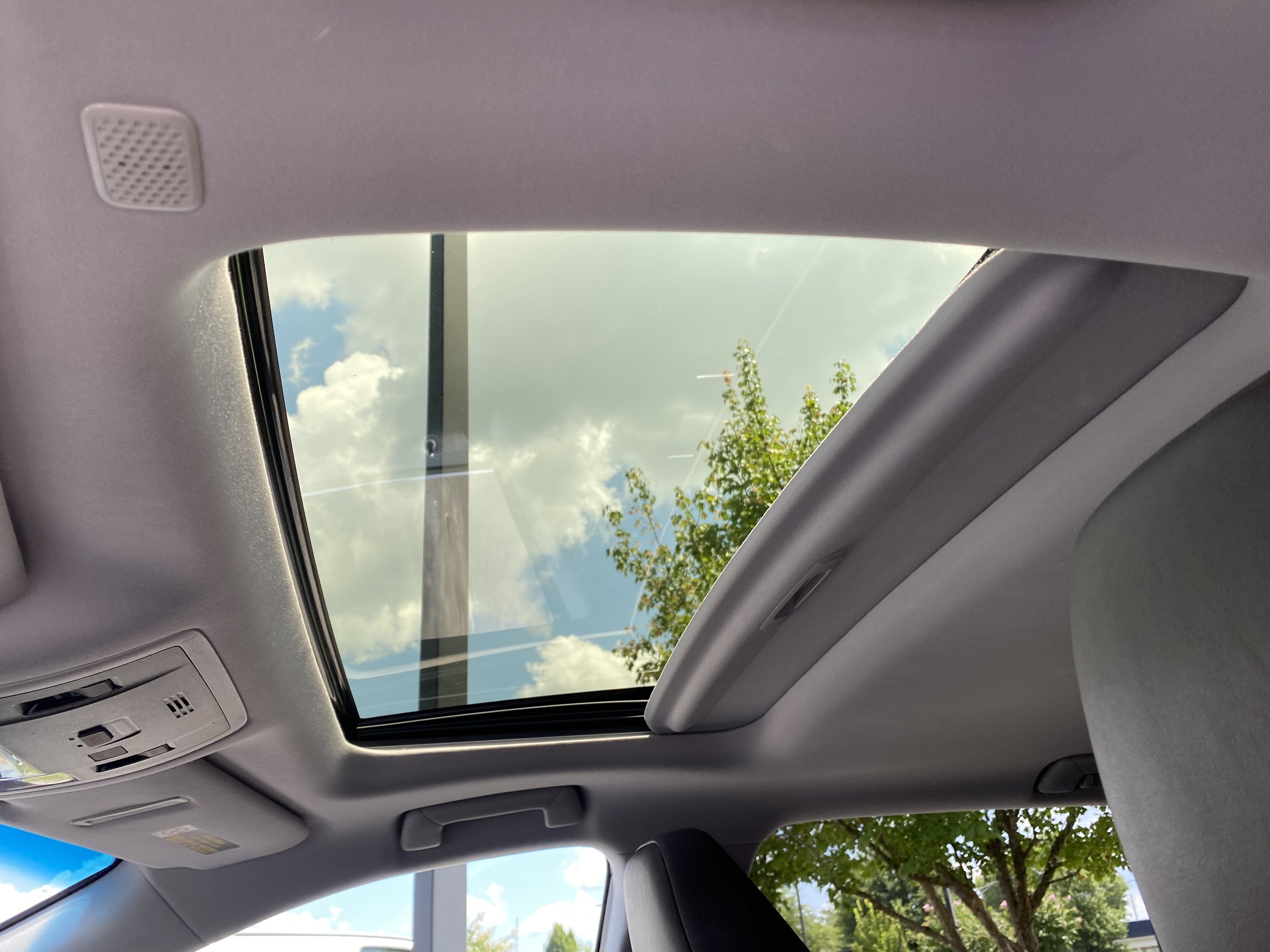 Used 2019 Lexus RX 350L FWD image 32