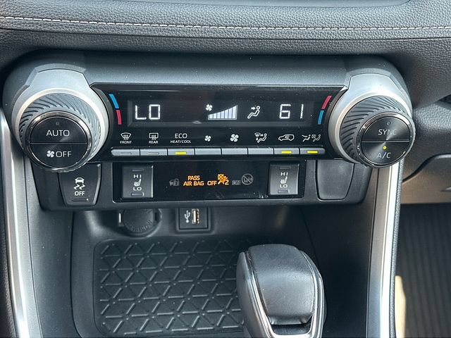 Used 2023 Toyota RAV4 XLE Premium AWD/4WD image 25