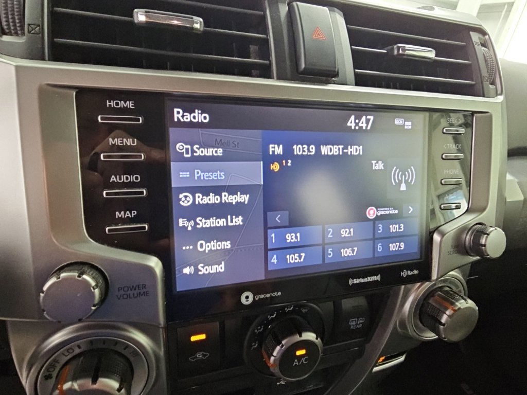 Used 2020 Toyota 4Runner SR5 Premium w/ Moonroof Package RWD image 14