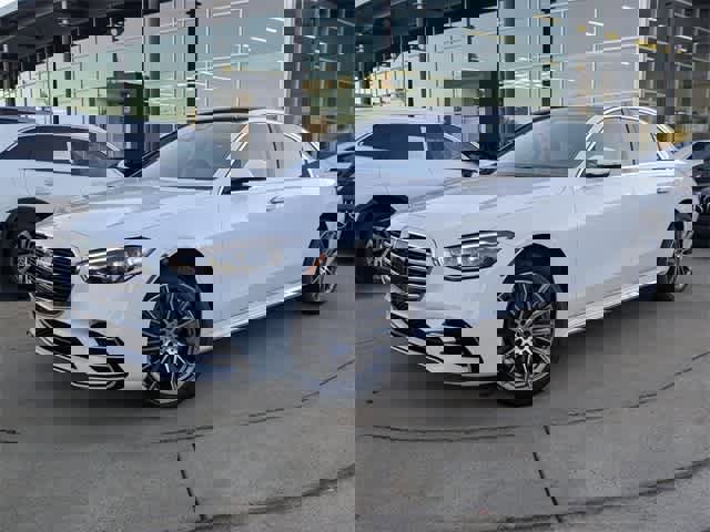 New 2026 Mercedes-Benz S 500 4MATIC image 1