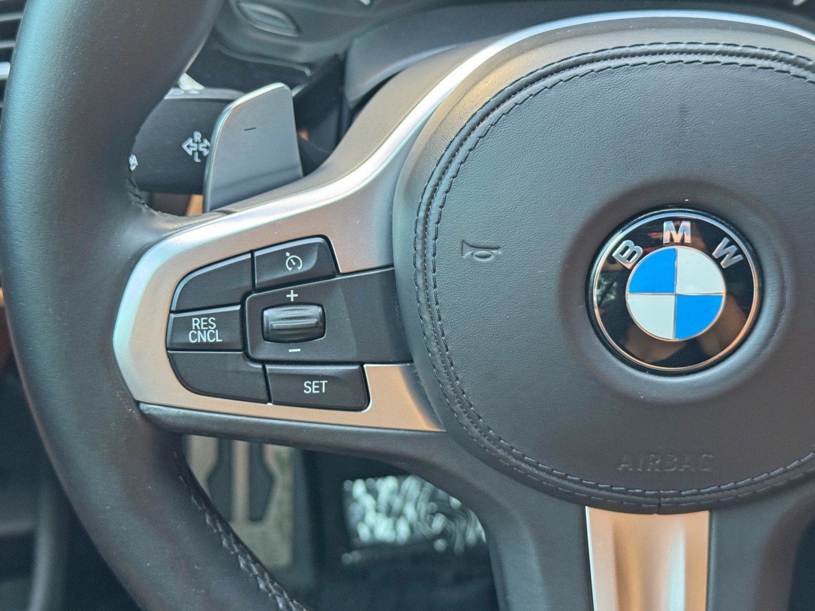 Used 2017 BMW 540i RWD image 22