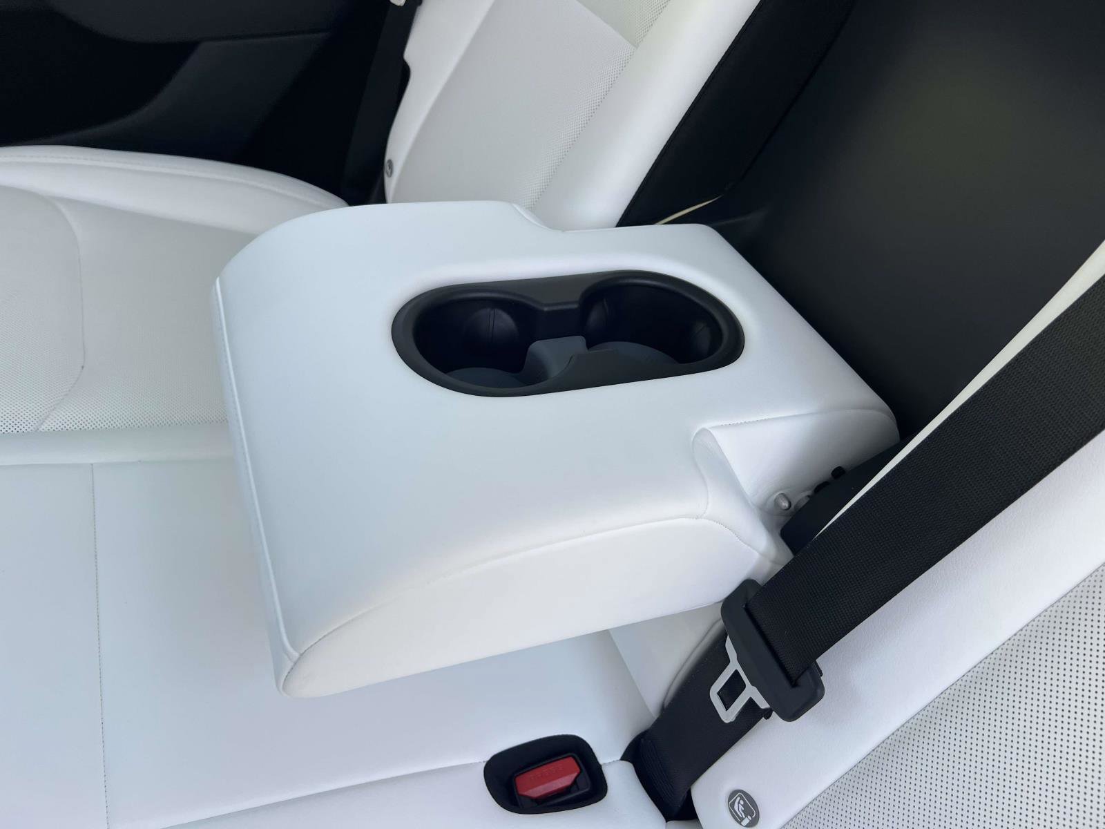 Used 2026 Tesla Model Y 2WD image 14