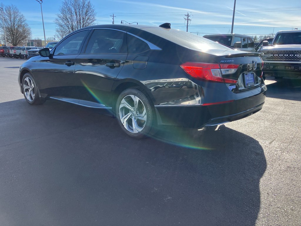 Used 2018 Honda Accord EX image 5