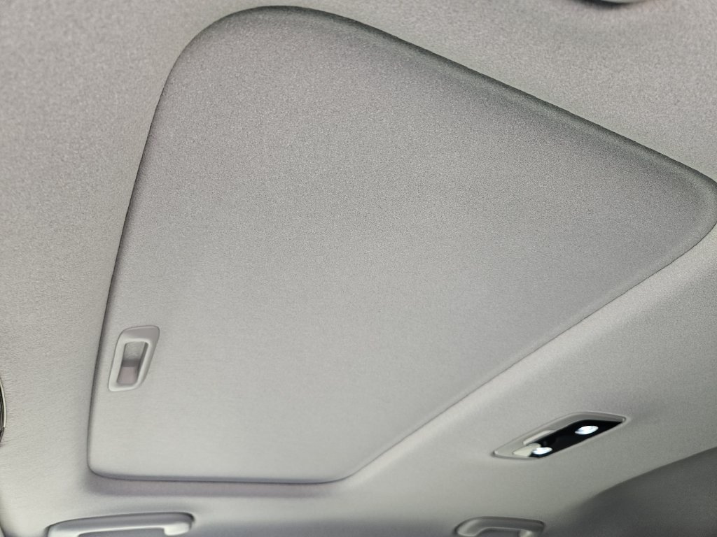 Certified 2024 Kia Niro Wave FWD image 30