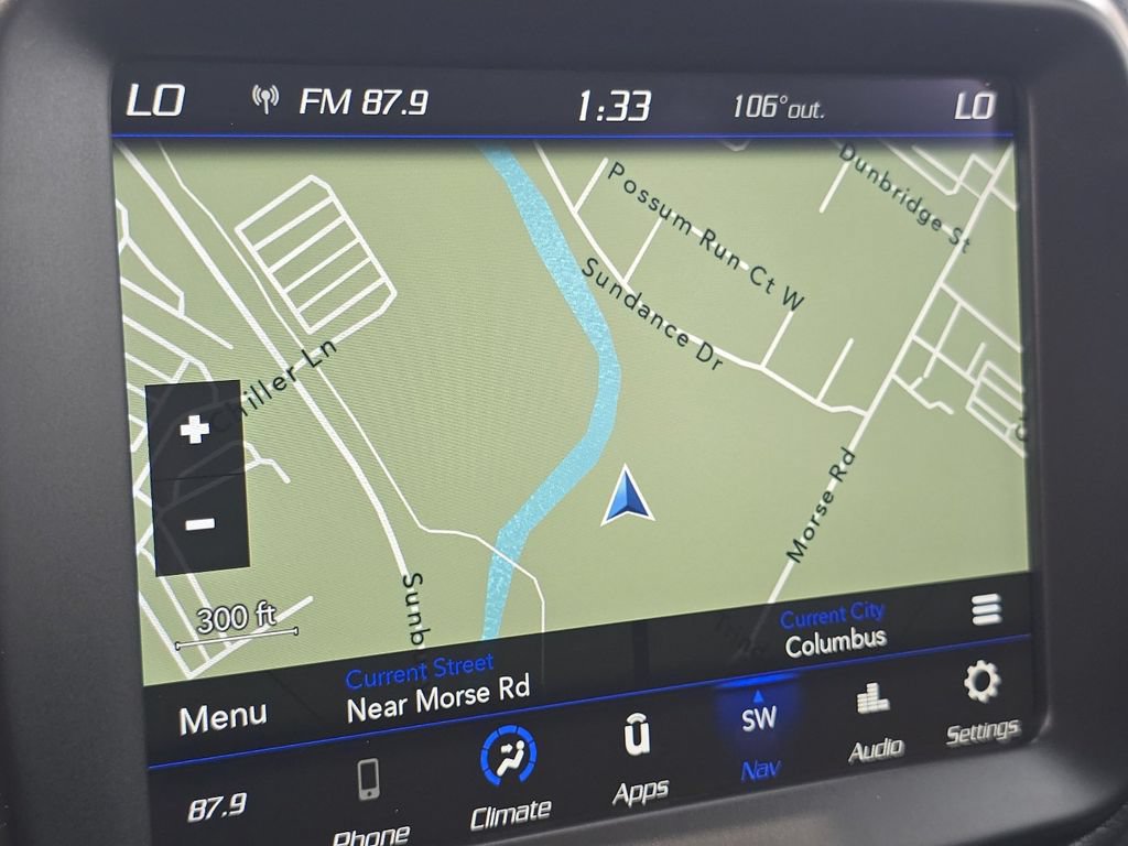 Used 2023 Jeep Renegade Latitude AWD/4WD image 3