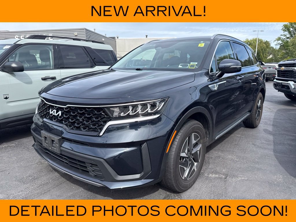 Used 2022 Kia Sorento S