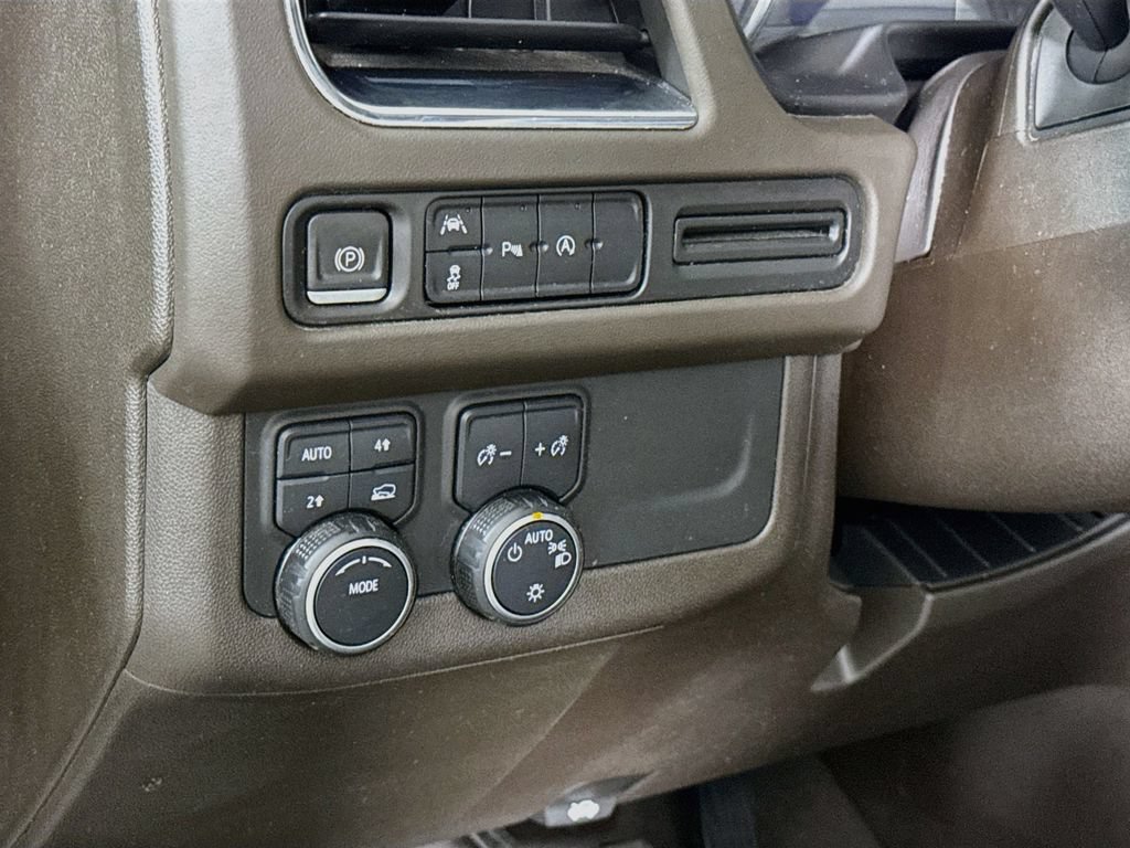Used 2023 Chevrolet Tahoe LS AWD/4WD image 17