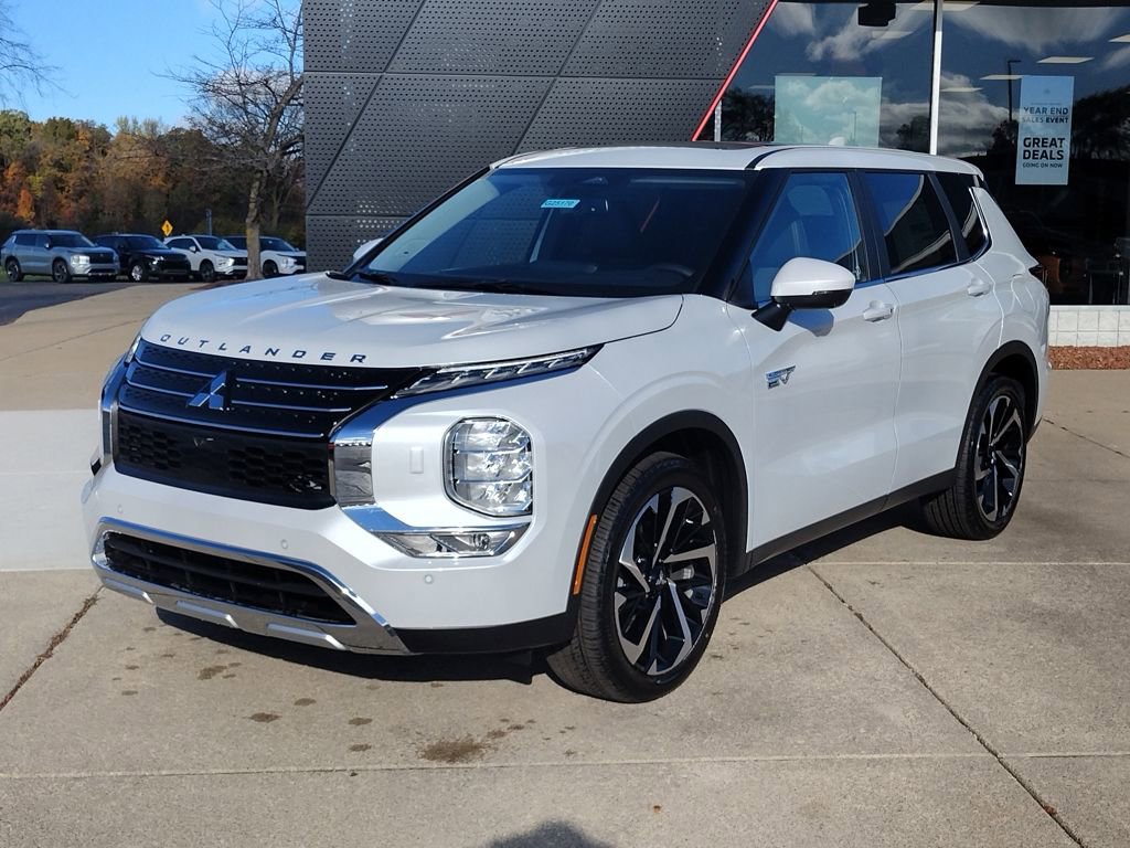 New 2025 Mitsubishi Outlander SE image 1