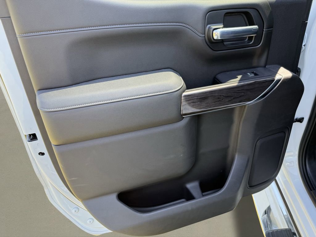 Used 2021 Chevrolet Silverado 1500 LTZ w/ Technology Package image 20