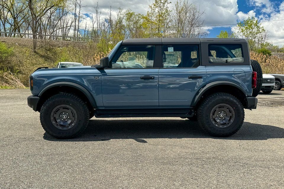 New 2025 Ford Bronco 4-Door w/ Sasquatch Package AWD/4WD image 6