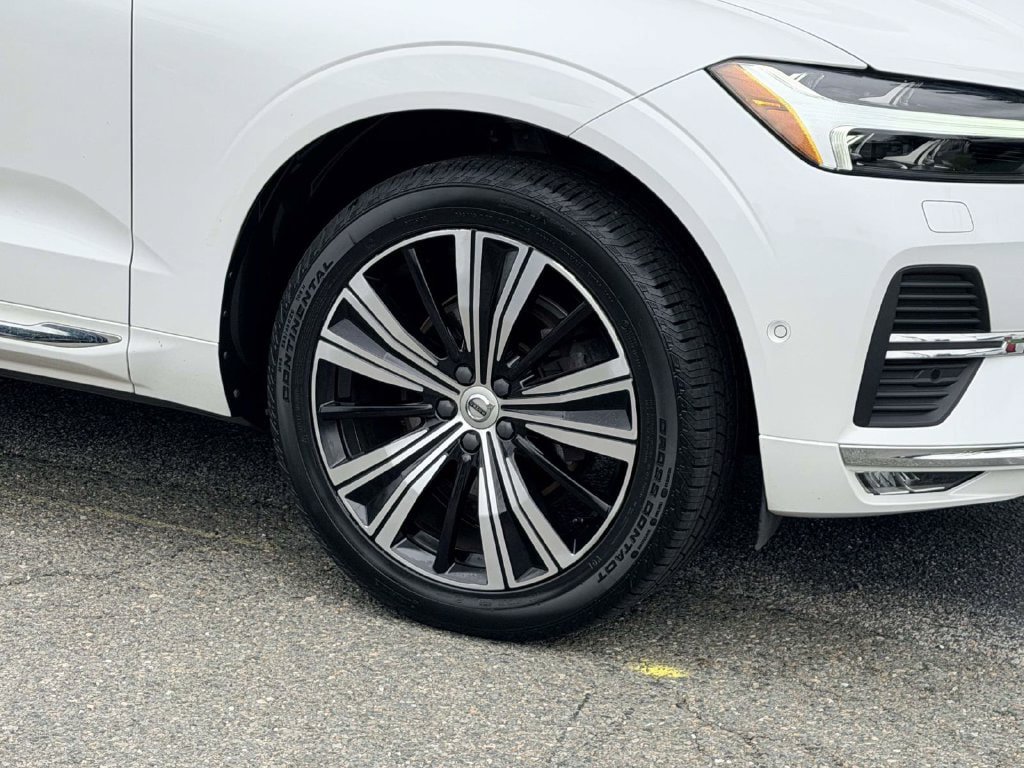 Used 2023 Volvo XC60 B5 Plus w/ Climate Package AWD/4WD image 27