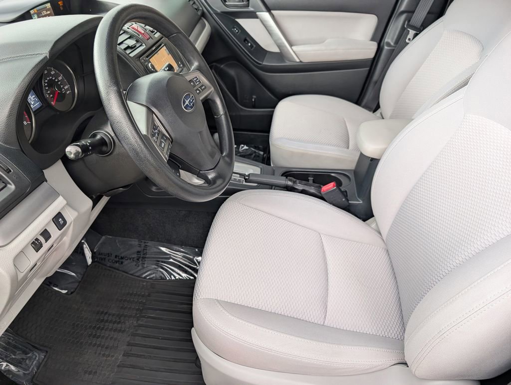Used 2015 Subaru Forester 2.5i Premium AWD/4WD image 14