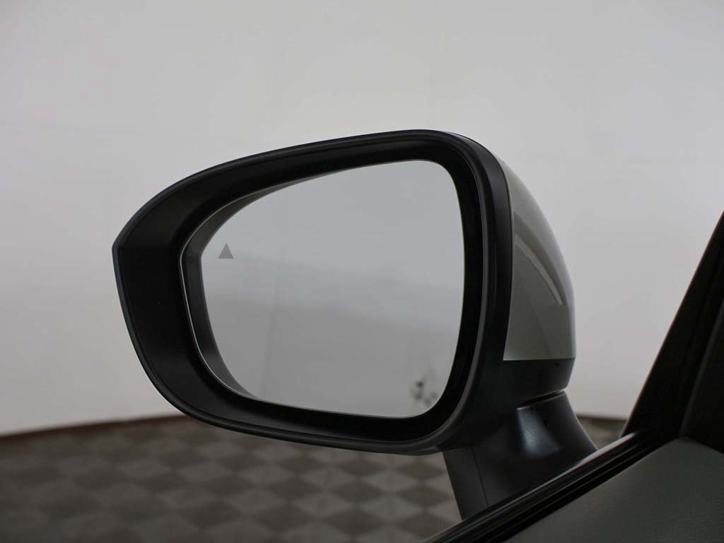 Used 2023 Nissan Rogue SL w/ SL Premium Package FWD image 37