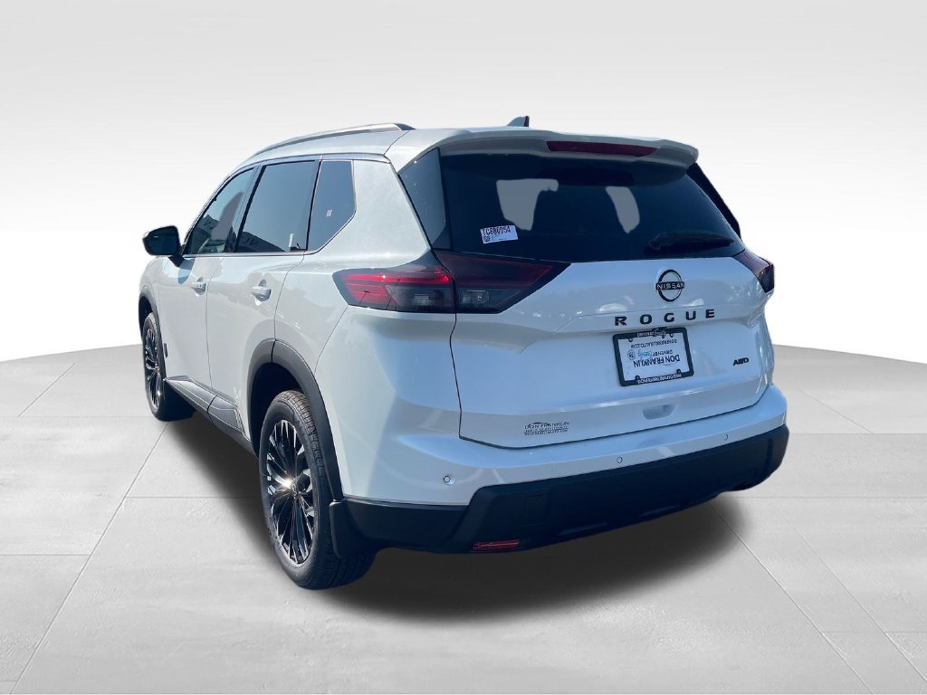 New 2026 Nissan Rogue Dark Armor AWD/4WD image 3