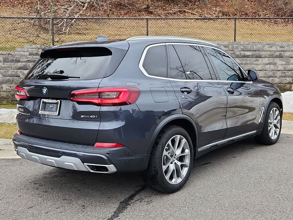 Used 2020 BMW X5 sDrive40i w/ Premium Package image 2