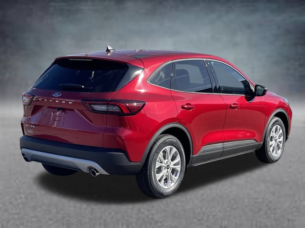 New 2026 Ford Escape Active FWD image 3