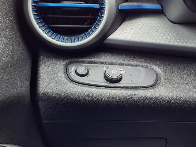 Used 2024 Chevrolet Trax LS w/ LS Convenience Package image 17