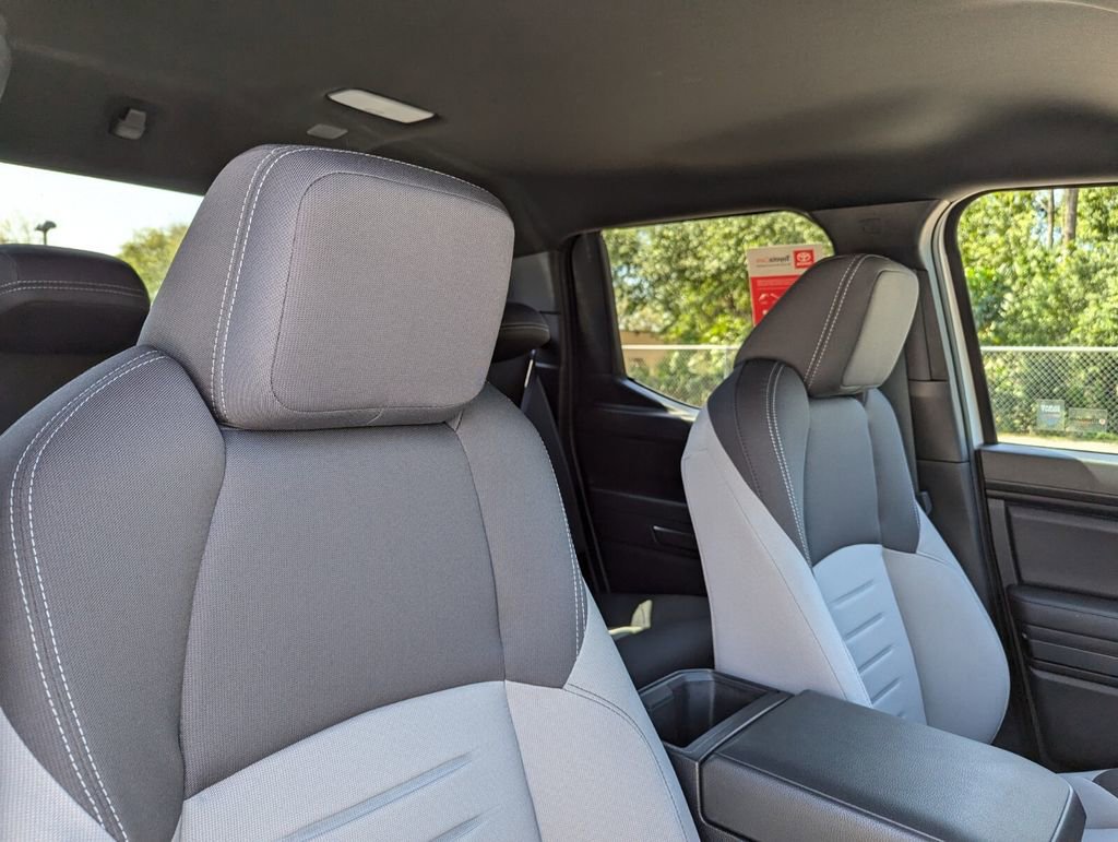 New 2025 Toyota Tacoma TRD Off-Road AWD/4WD image 15