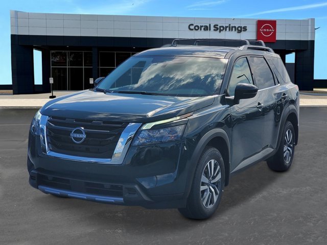 New 2025 Nissan Pathfinder SL