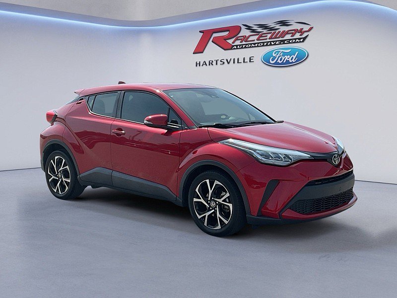 Used 2021 Toyota C-HR XLE FWD image 2