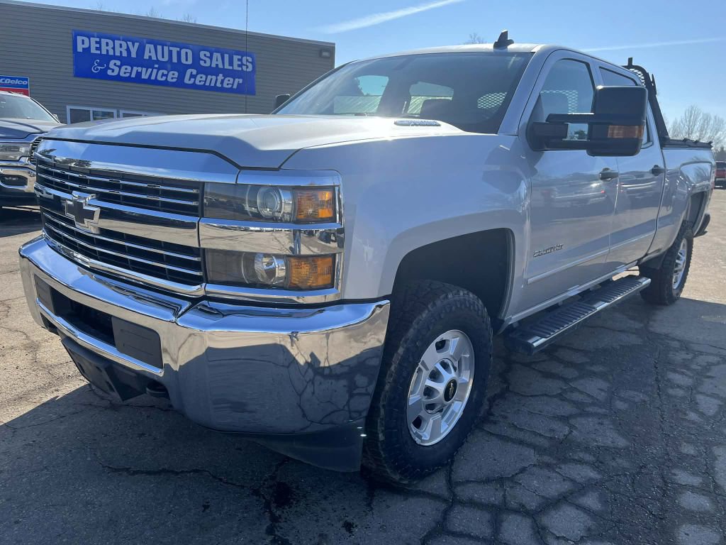 Used 2016 Chevrolet Silverado 2500 W/T w/ WT Convenience Package AWD/4WD image 4