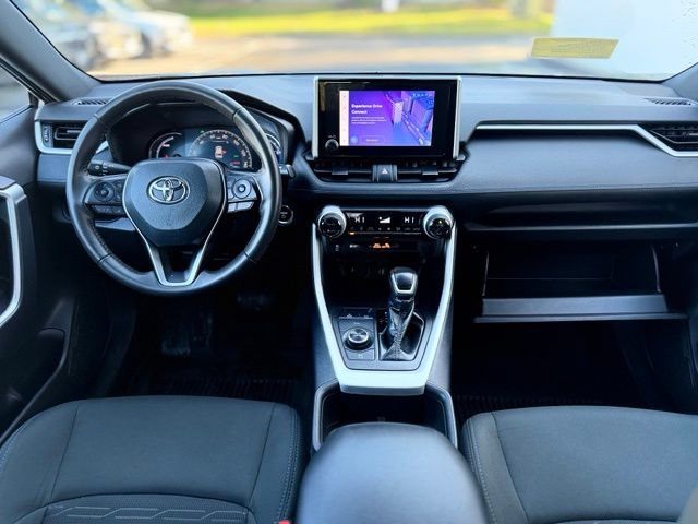 Used 2024 Toyota RAV4 SE AWD/4WD image 25