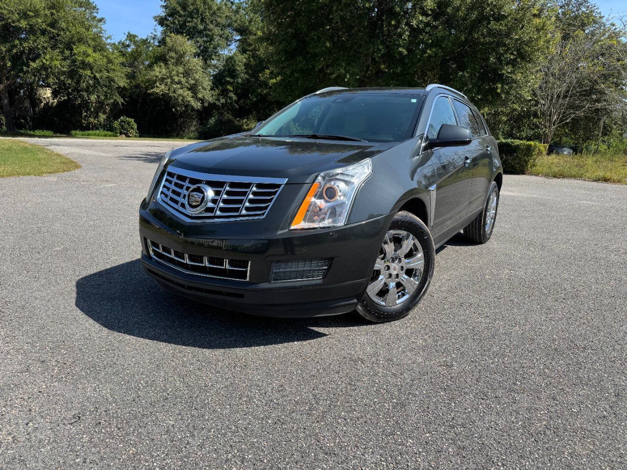 Used 2014 Cadillac SRX Luxury w/ Driver Awareness Package FWD image 30