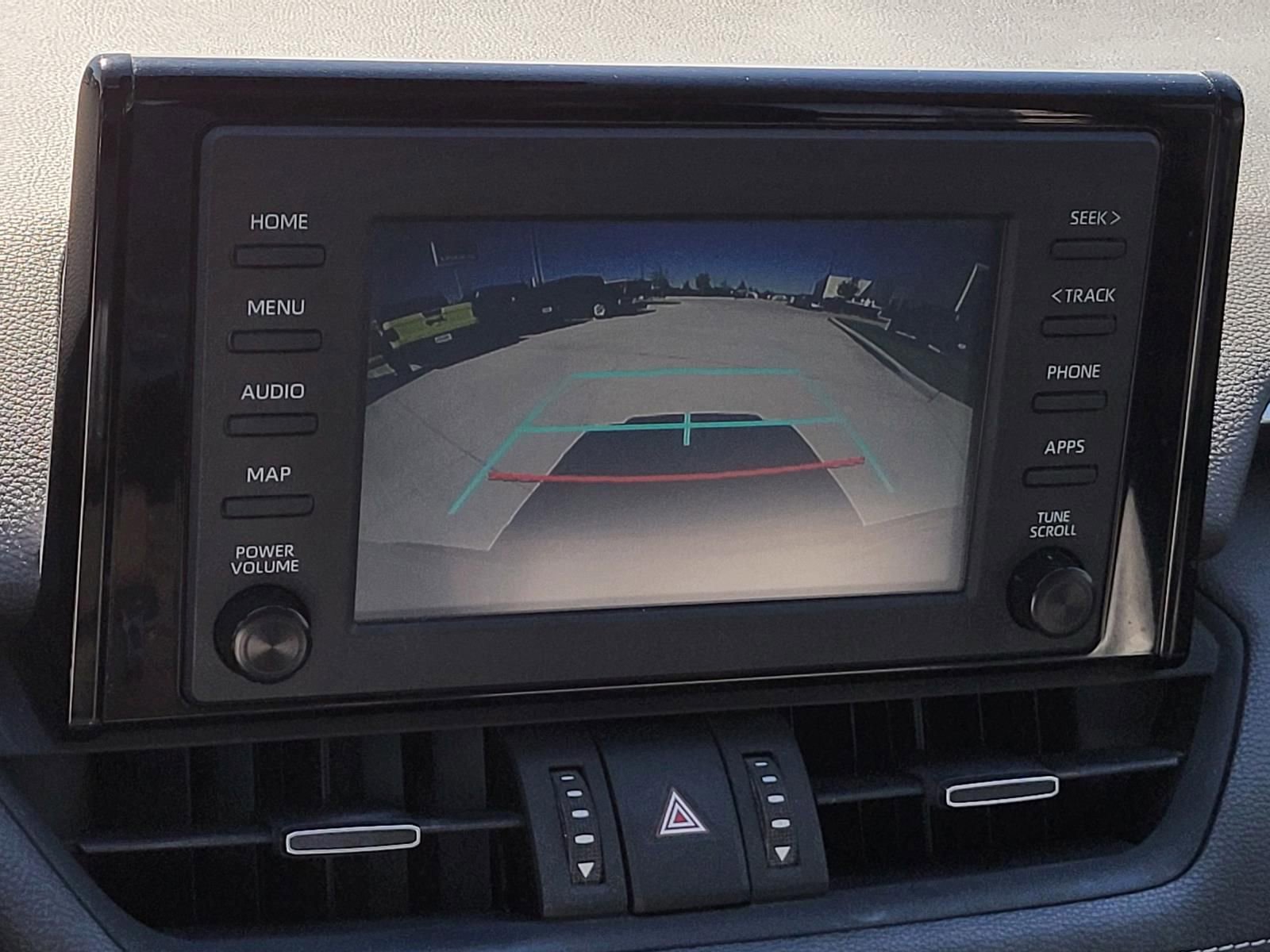 Used 2019 Toyota RAV4 XLE Premium image 22