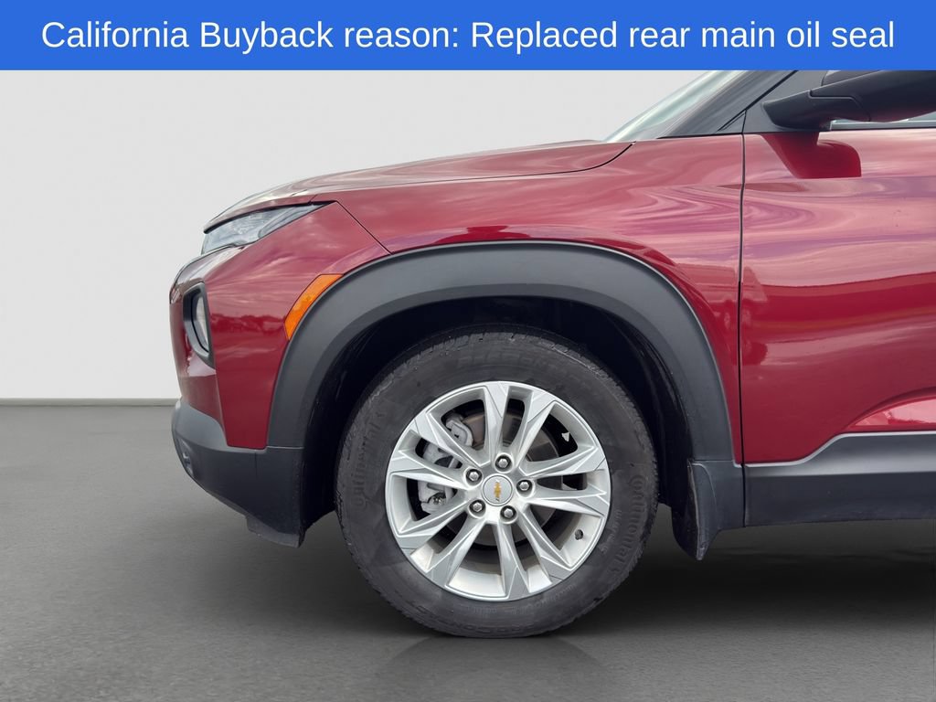 Used 2023 Chevrolet TrailBlazer LS w/ LPO, Blackout Package FWD image 18