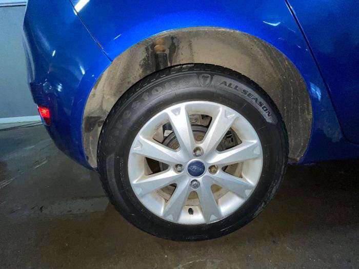 Used 2011 Ford Fiesta SE w/ 202A Rapid Spec Order Code image 16