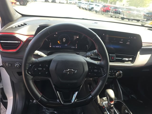 Used 2024 Chevrolet TrailBlazer RS w/ Driver Confidence Package AWD/4WD image 15