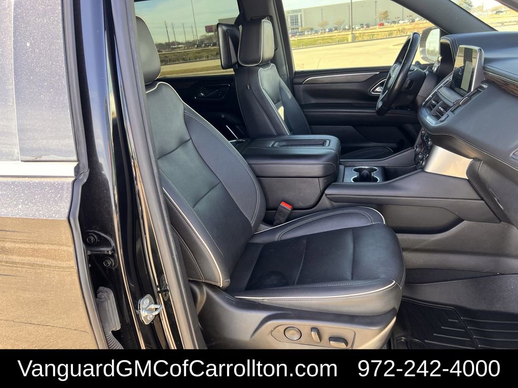 Used 2023 Chevrolet Suburban Premier w/ Advanced Technology Package image 27