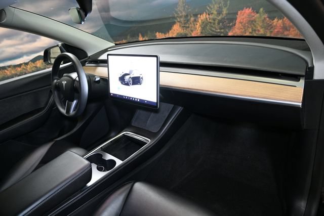 Used 2022 Tesla Model Y Long Range AWD/4WD image 58